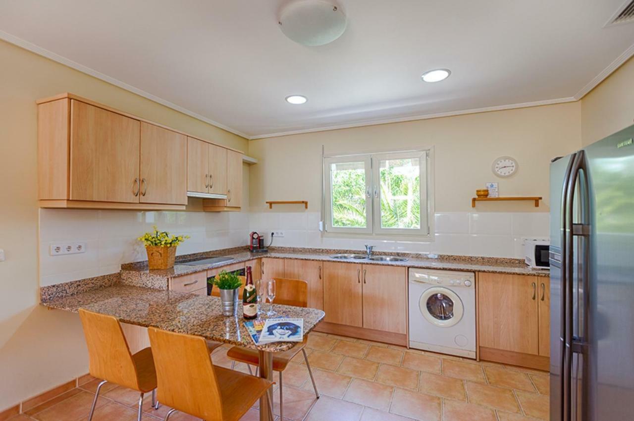 Villas Guzman - Bernia Calp Extérieur photo