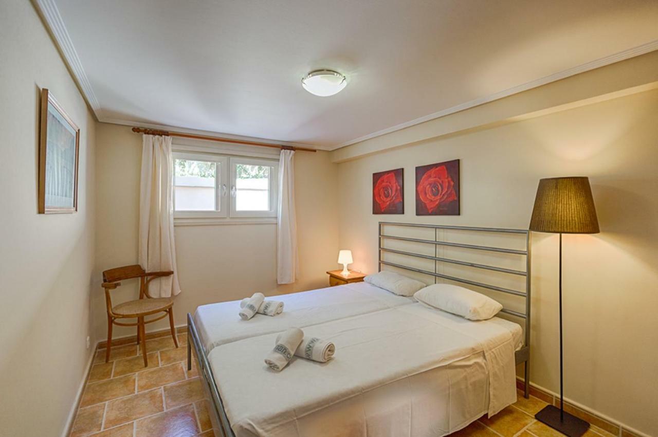Villas Guzman - Bernia Calp Extérieur photo